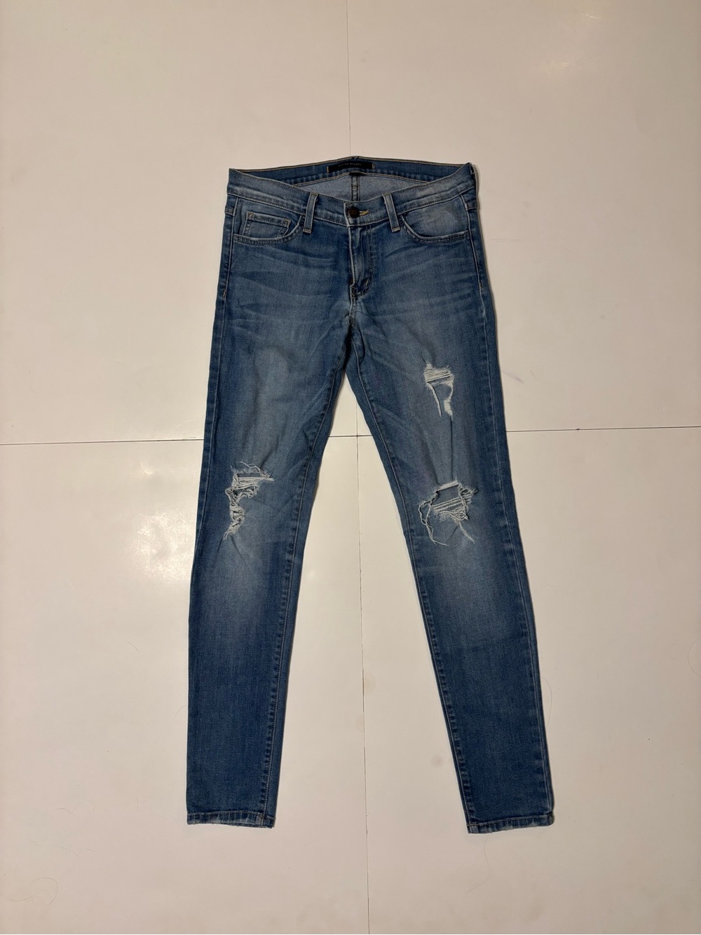 Classic Women's Distressed Skinny Jeans - Blue